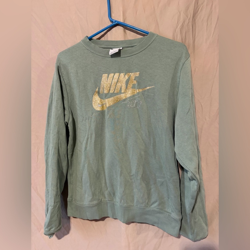 Nike crewneck